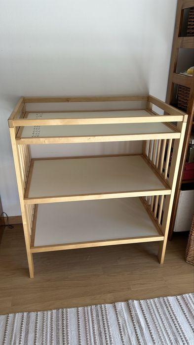 Muda fraldas, resguarde, banheira ikea