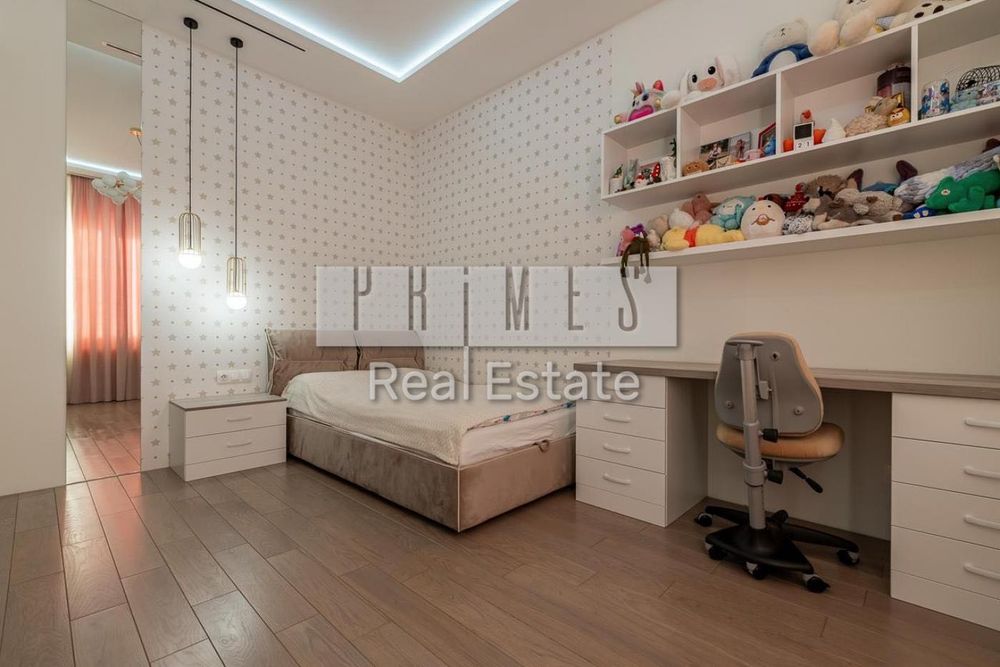 Продаж 5к дизайнерський будинок Хотів Київ