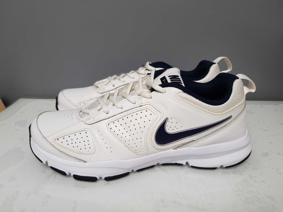 Кроссовки мужские Nike T-LITE XI р. 40,5