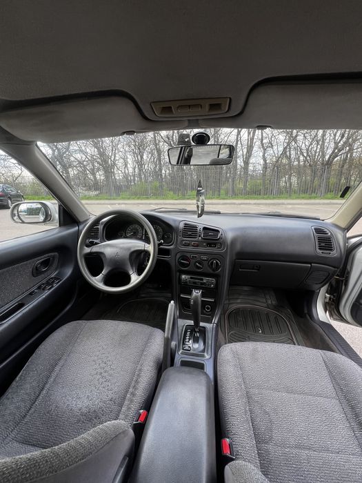 Mitsubishi Galant 7 1993 2.0 бенз на автомате переоформление