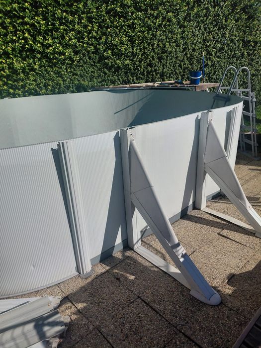 Material para piscina