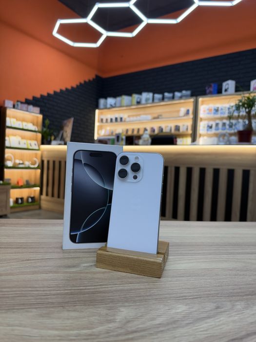 iPhone 16 Pro 128 GB Trade in
