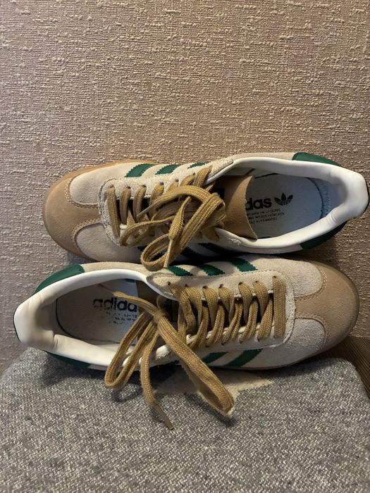 Жіночі кросівки adidas gazelle натуральна шкіра