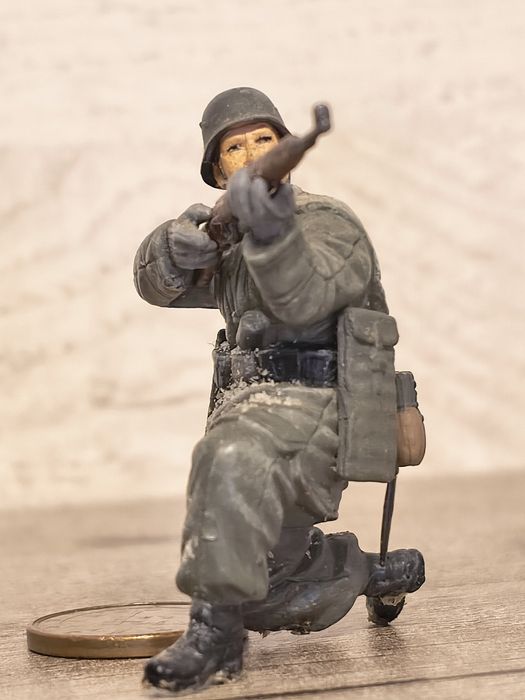 Modelismo militar figuras da Werhmatch camuflado de Inverno 1.35 em resina