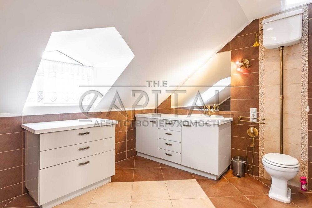 Продаж 2 будинків / басейн / с.Мархалівка, Гатне , Чабани / Терміново