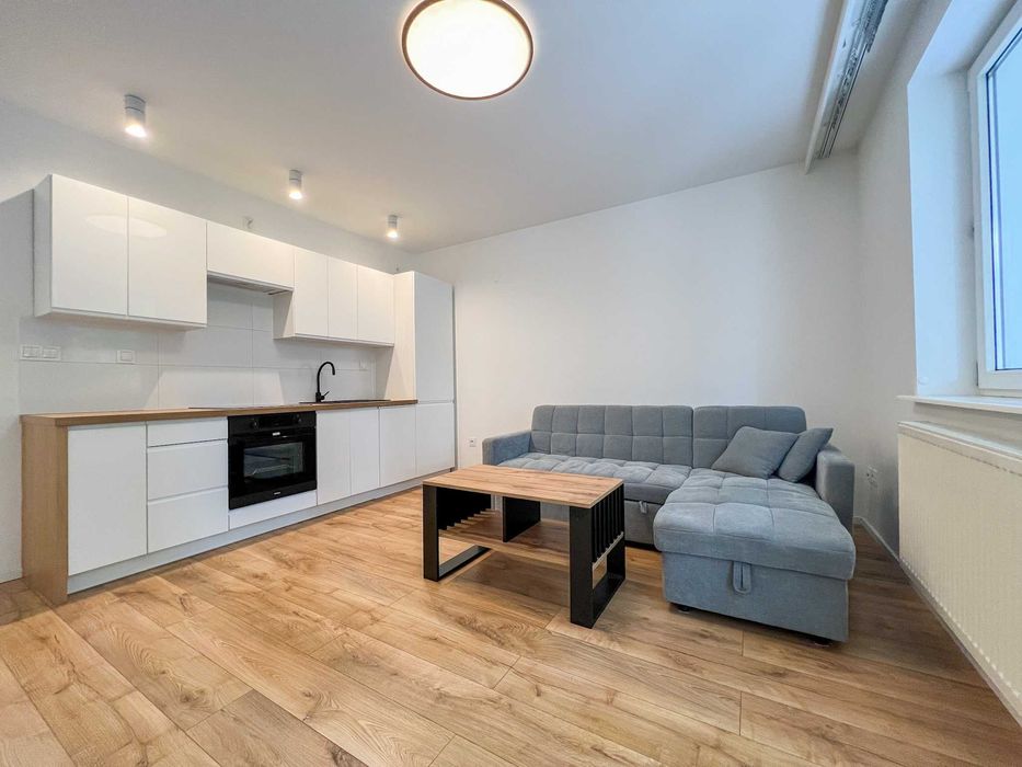 Luboń / Kościuszki – 2 Pokoje – 34 m² – Ogródek, mieszkanie po odświeżeniu, zamknięte osiedle