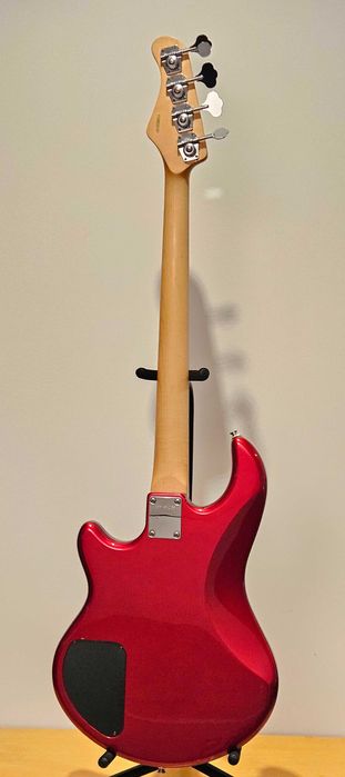 Baixo Fernandes Atlas Bass 4X tipo MusicMan Stingray