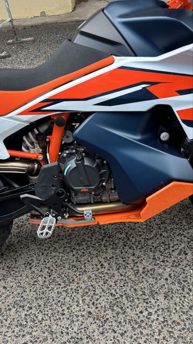 KTM 890 Adventure R