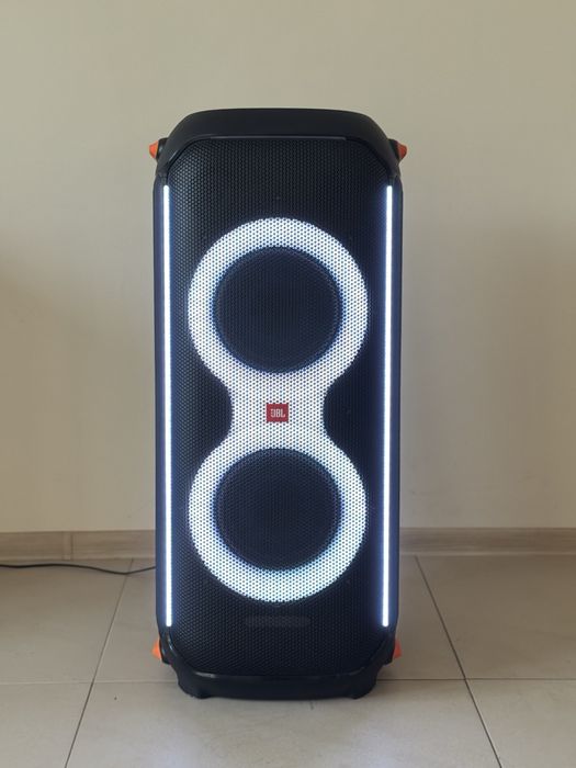 新品未開封　JBL PARTYBOX 710 JBL Partybox 710 | 800W のパワフルサウンドとライティング機能