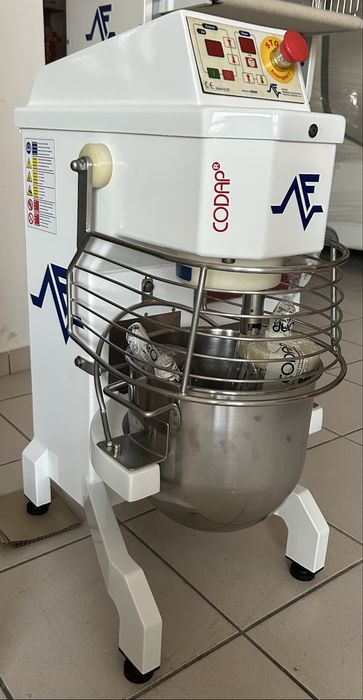 Batedeira Planetária FERNETO 10L =COM GARANTIA=