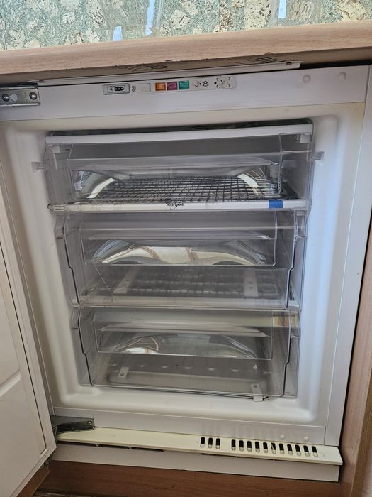Zamrażarka do zabudowy Whirlpool