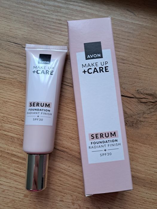 Тональний крем-сироватка Avon spf 30