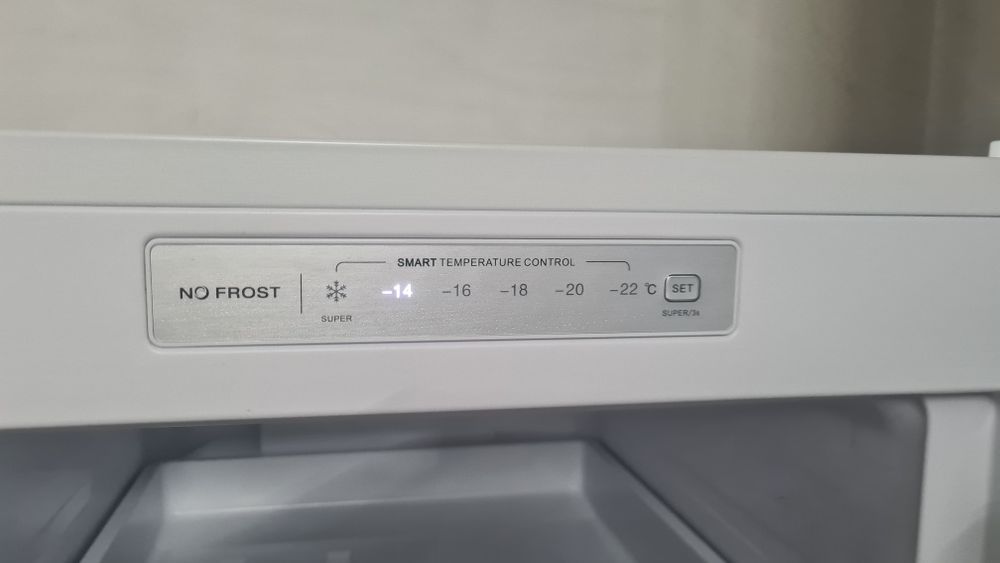 Congelador vertical TELEFAC