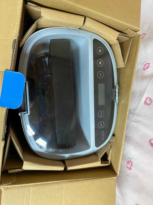 Comedouro automático gato/cão 4L