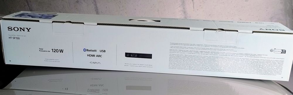 Sondbar Sony z pilotem.