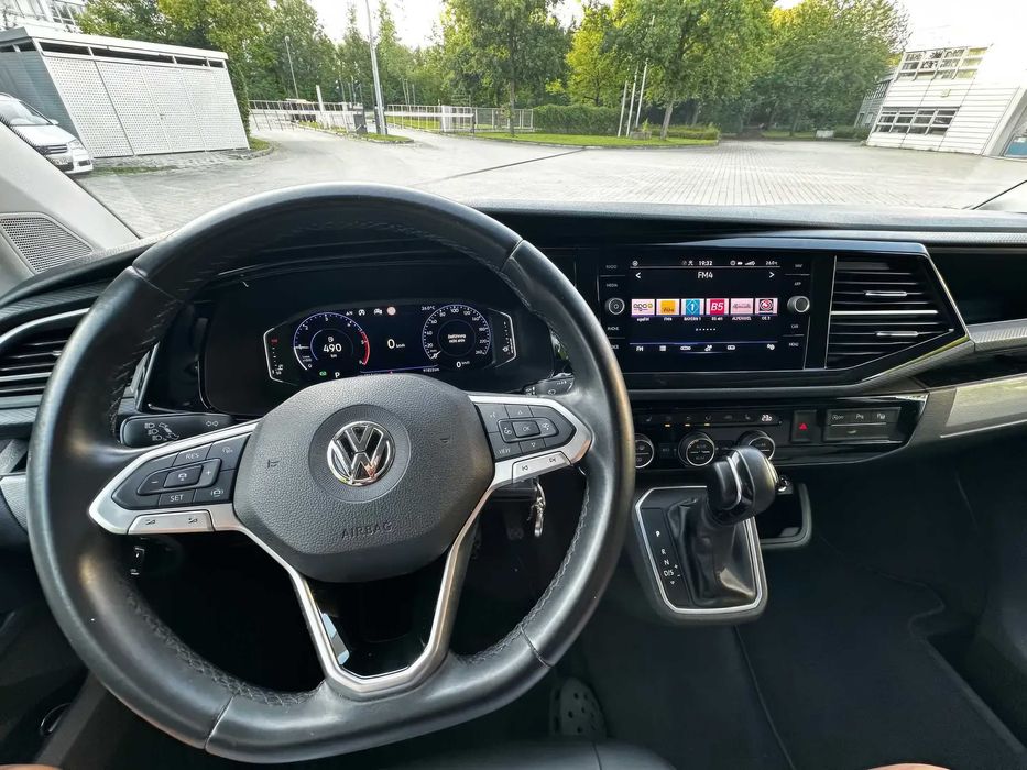 Volkswagen Multivan Highline      2020