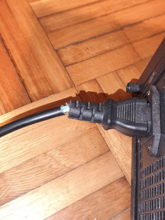 PC Torre Desktop Gaming I3-10100f + 1050 ti gtx