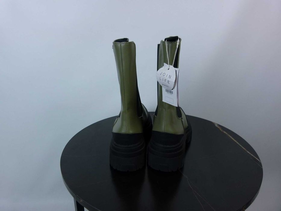 Stradivarius botki ekoskóra khaki z metką 41 26,5 cm