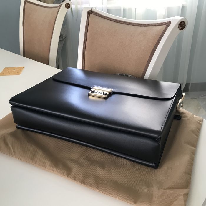 Портфель деловой кожаный