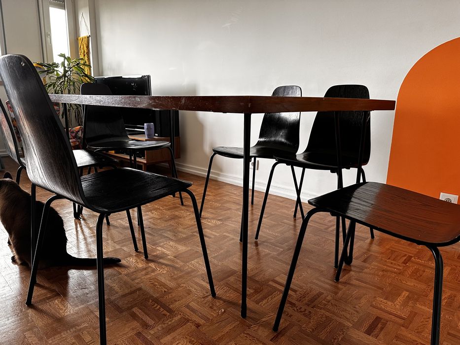 Vendo mesas e cadeiras refeição