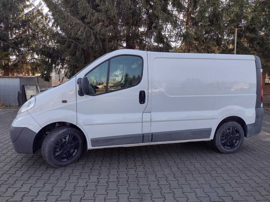 Opel Vivaro 2l 114KM diesel