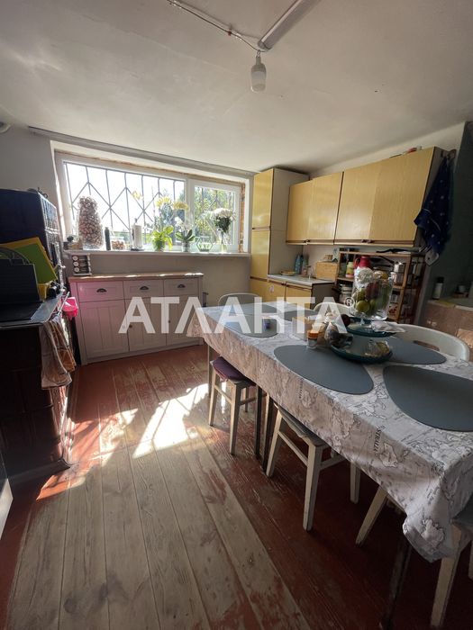 Продаж капітального будинку з виглядом на озеро Соснівка Львів!