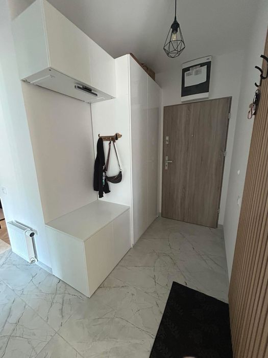 Dwie szafki ikea do przedpokoju platsa siedzisko wiszaca