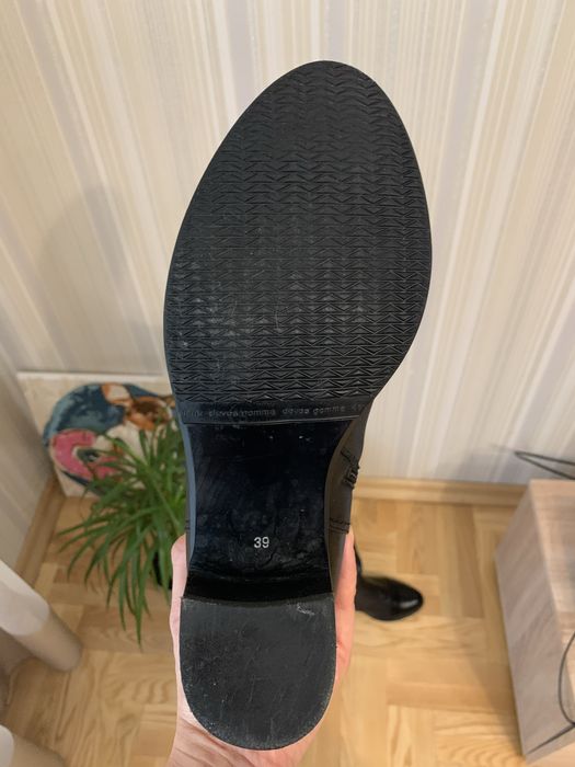 Чоботи шкіряні зимові р.38.5-39