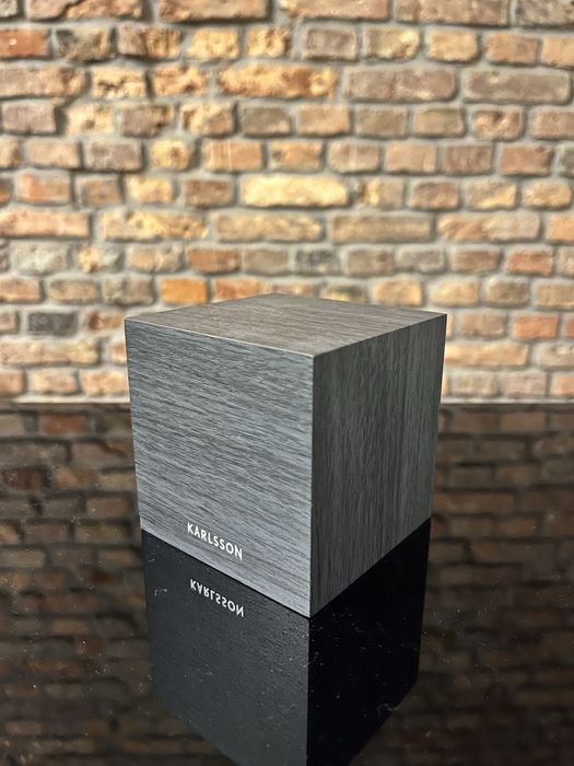 Budzik Karlsson Mini Cube