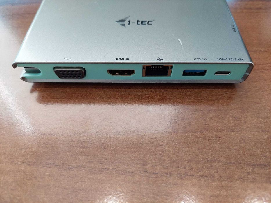 i-tec USB-C Travel Stacja Dokująca 4K HDMI lub VGA, 20 cm kabel USB-C