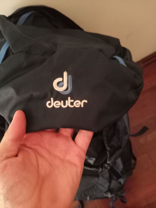 Mochila Deuter 65+10L Air Contact