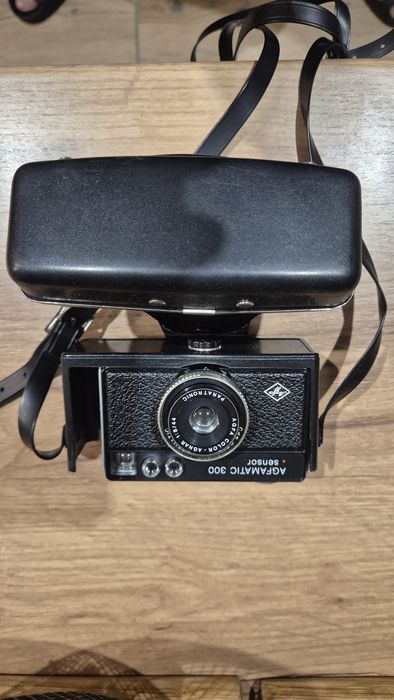 Aparat analogowy Agfa Agfamatic 300 z PRL