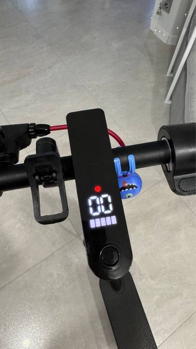 Електросамокат Crosser E9 Premium 10"