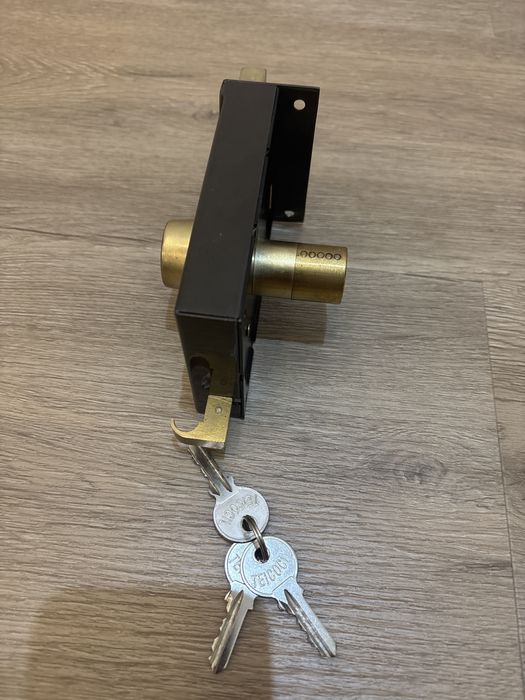 Fechadura TEICOCIL