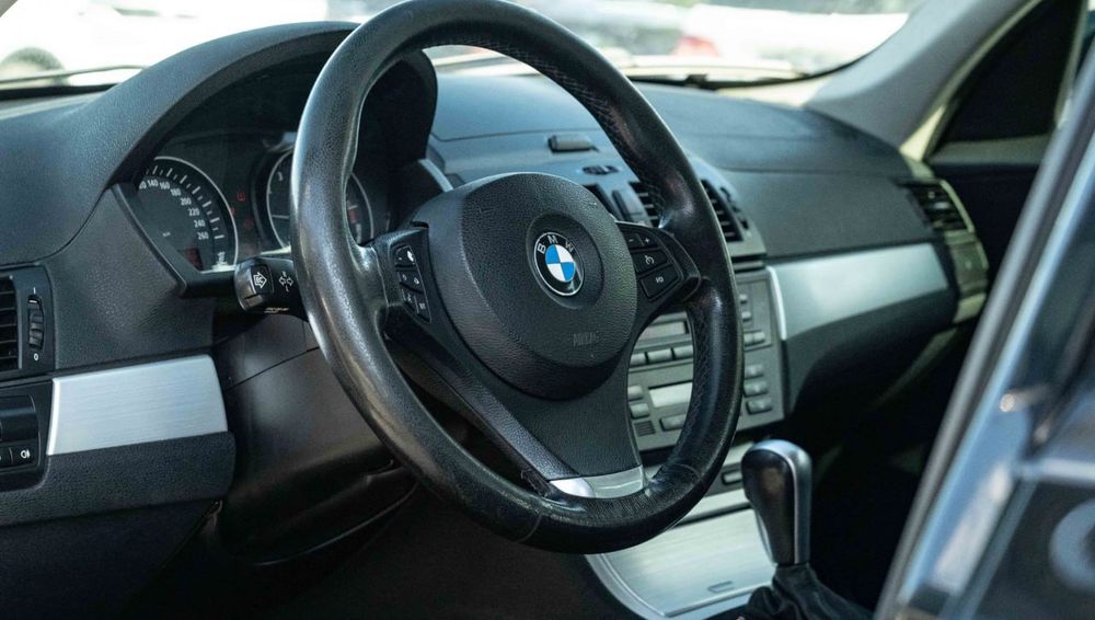 БМВ E83  Х3  3.0si