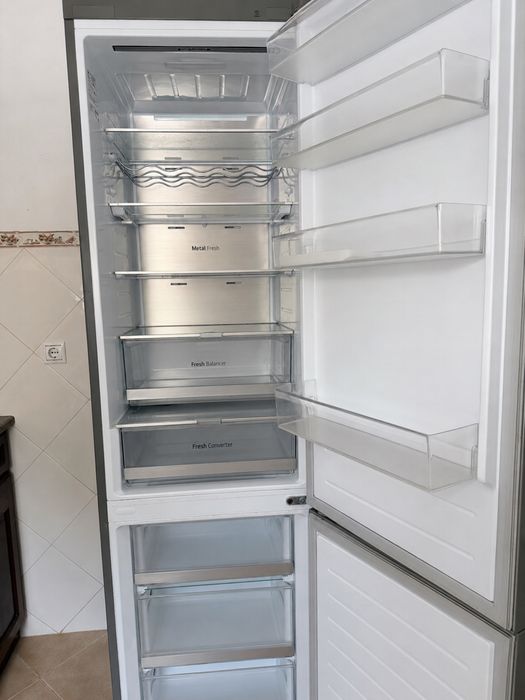 Frigorífico  pouco usado
