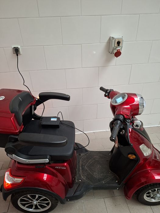 Sprzedam pojazd inwalidzki