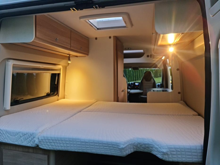 Wynajem kamper Carthago Chrzanów camper van campervan Ducato nowy 4os