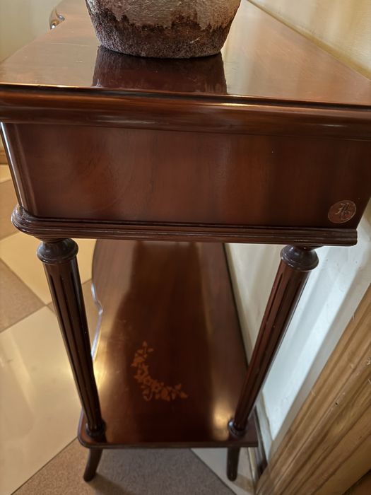 Consola com 3 gavetas