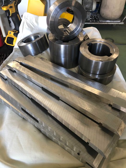 ŚRUBY  M12,M10 producent JAROMA maszyny