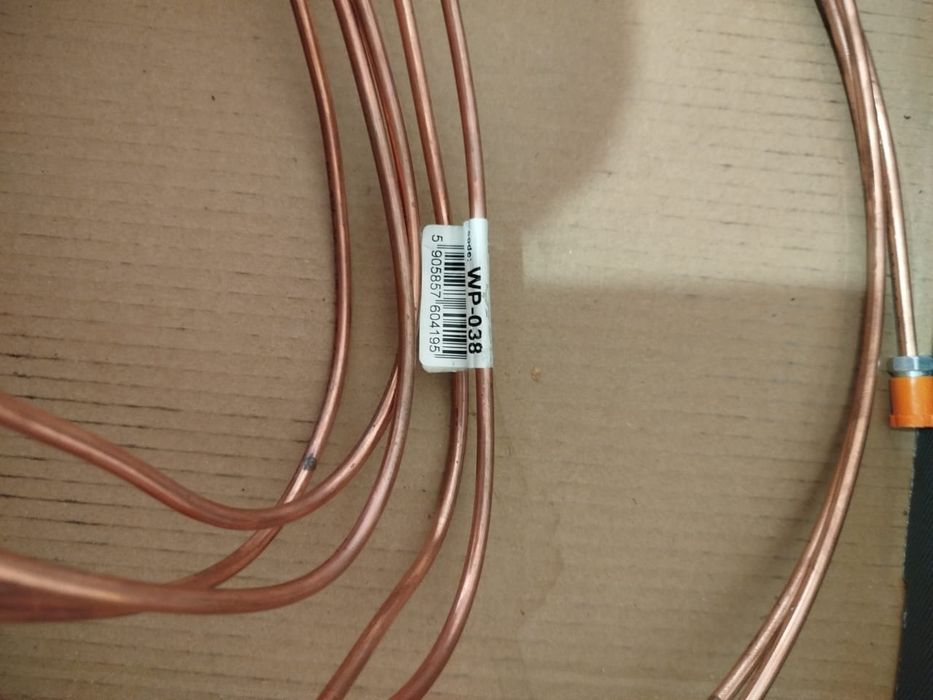 Продам тормозные трубки.