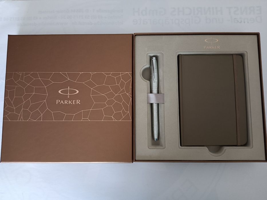 Caneta de aparo Parker mais bloco de notas