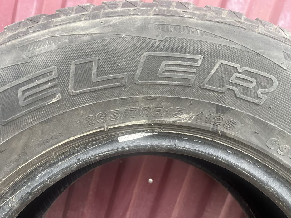 продам Резину 265/70/R15