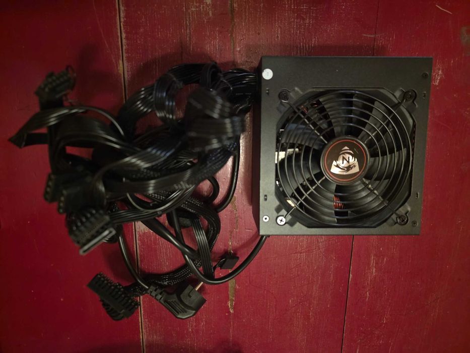 Fonte de Alimentação Ntech Hydra 1000 Watts Gold