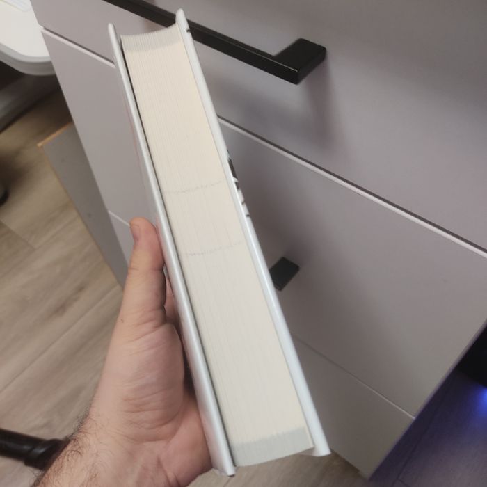 Книга Гібсона Периферал