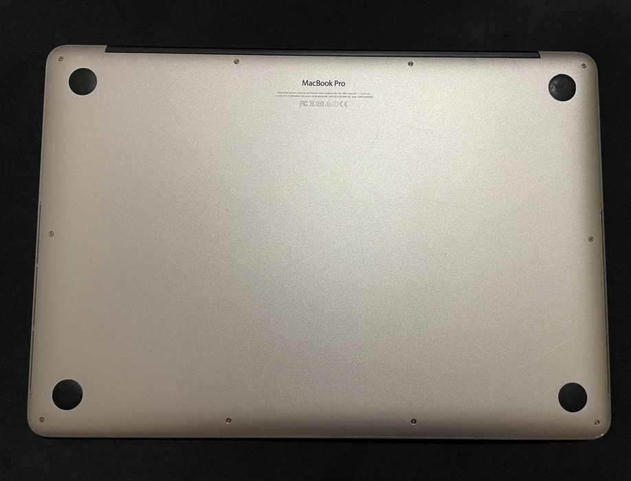 Apple Macbook Pro 2015 15” 16/256GB [i7 2.2] [85%]