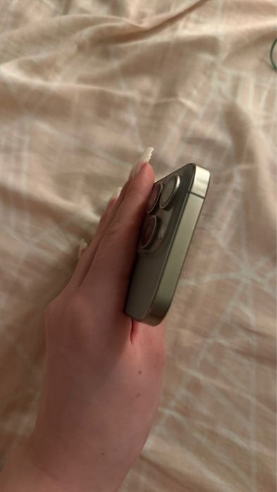 Продам iphone 15 pro