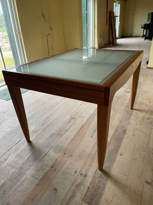 Mesa de Jantar extensível c/tampo em vidro