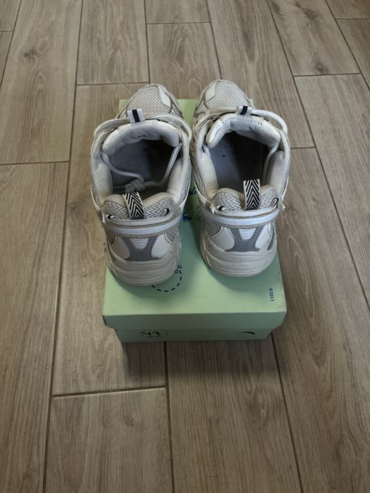 off white be right back