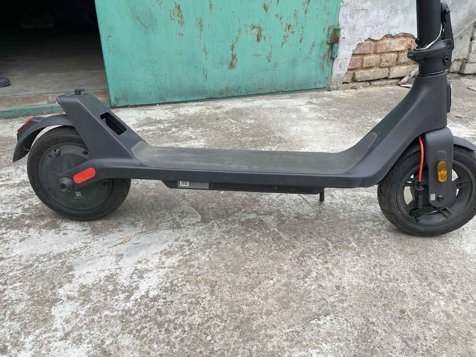 Електросамокат xiaomi